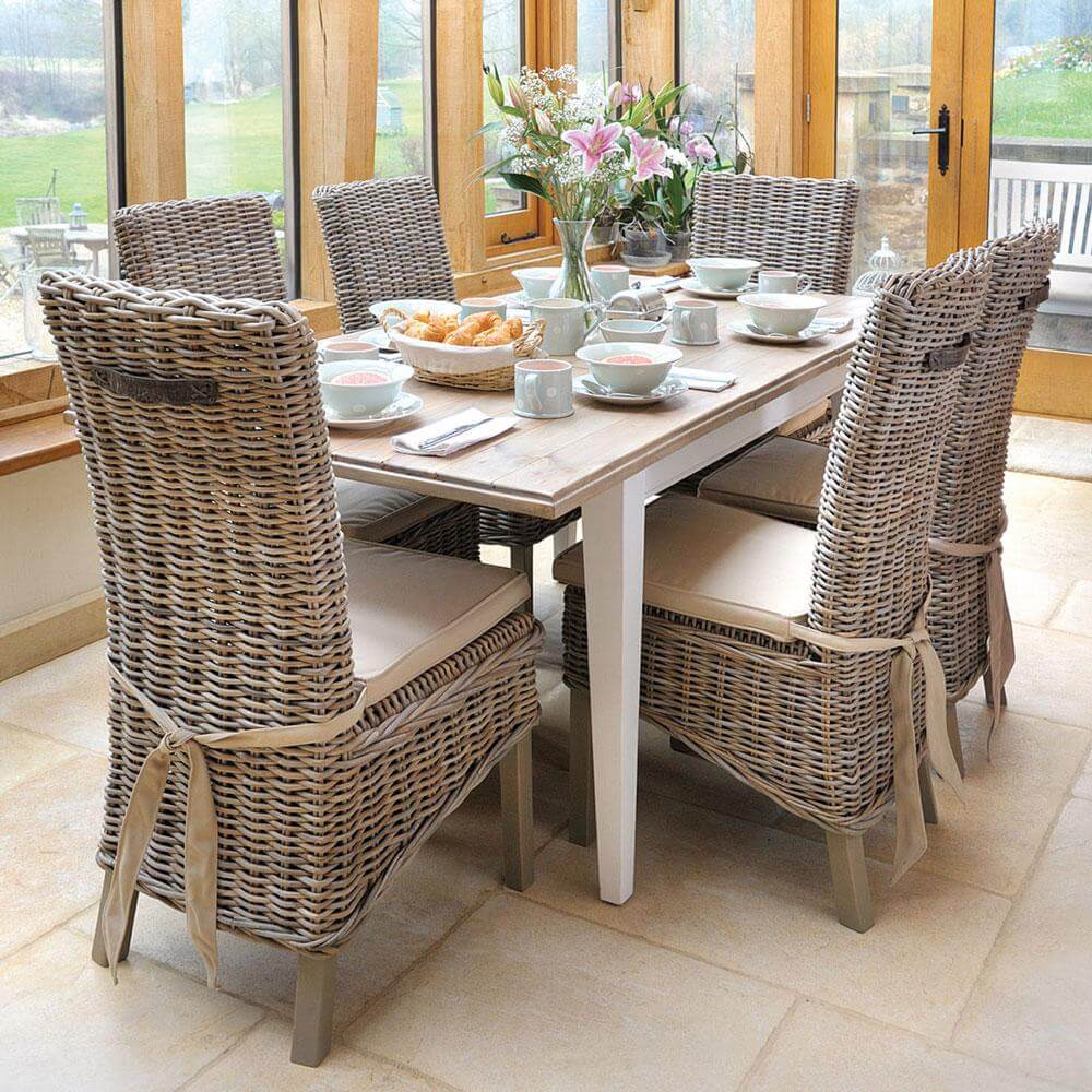 Classic Extending Dining Set with 6 Rattan Chairs (1.5m)