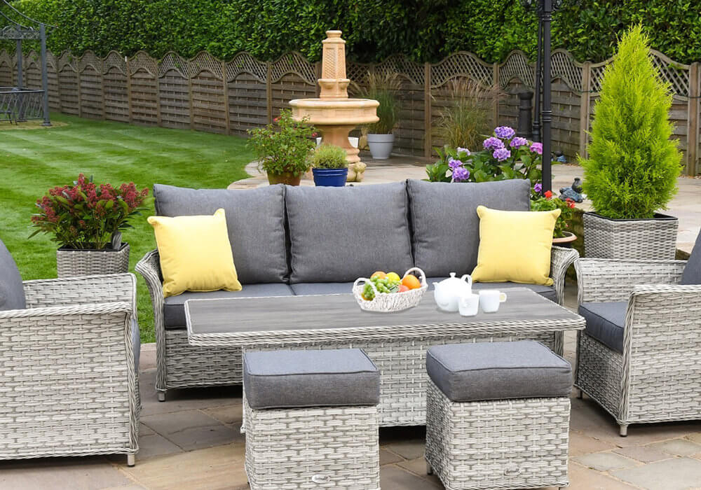 Garden lounge set 2025 with adjustable table