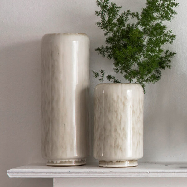 Kolo Vases Set Of 2 with plant in 1