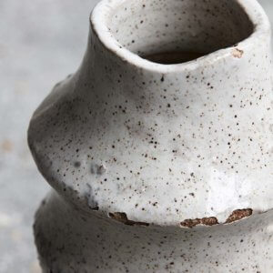 Braydon-earthenware-glazed-olive-vase-23x25cm_1
