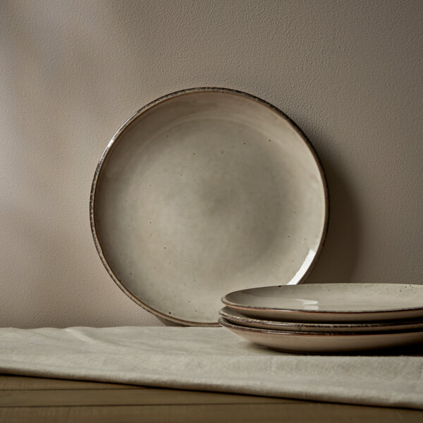 Sherwood Dinner Plate Sandstone