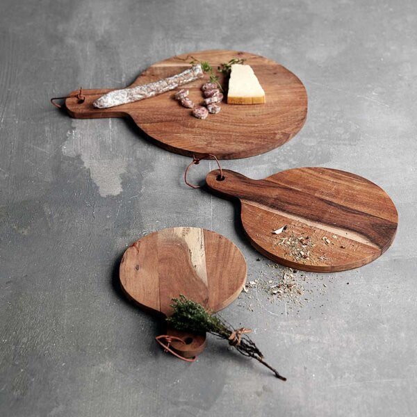 Bowland natural cutting boards with cheese