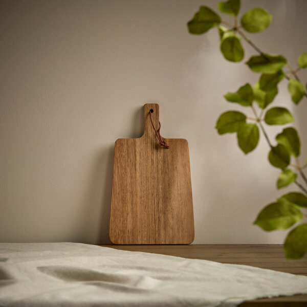 Mabie Small Cutting Board Natural